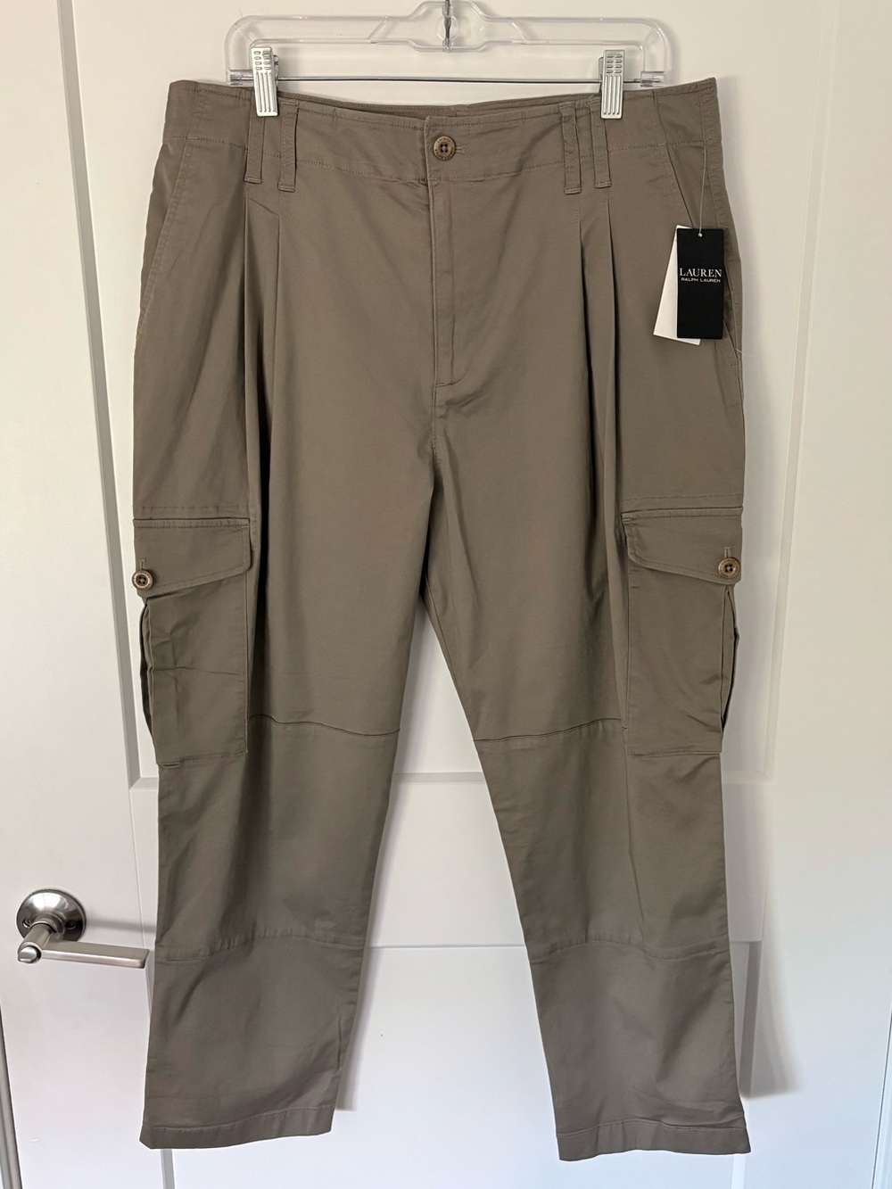 NWT Lauren Ralph Lauren Twill Cargo Pants Green Khaki Size 12 Pleated